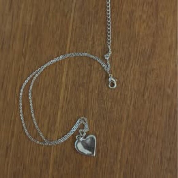 New necklace and heart pendant. Sterling silver 9.5” inches chain with 2 inch ex - Picture 4 of 6